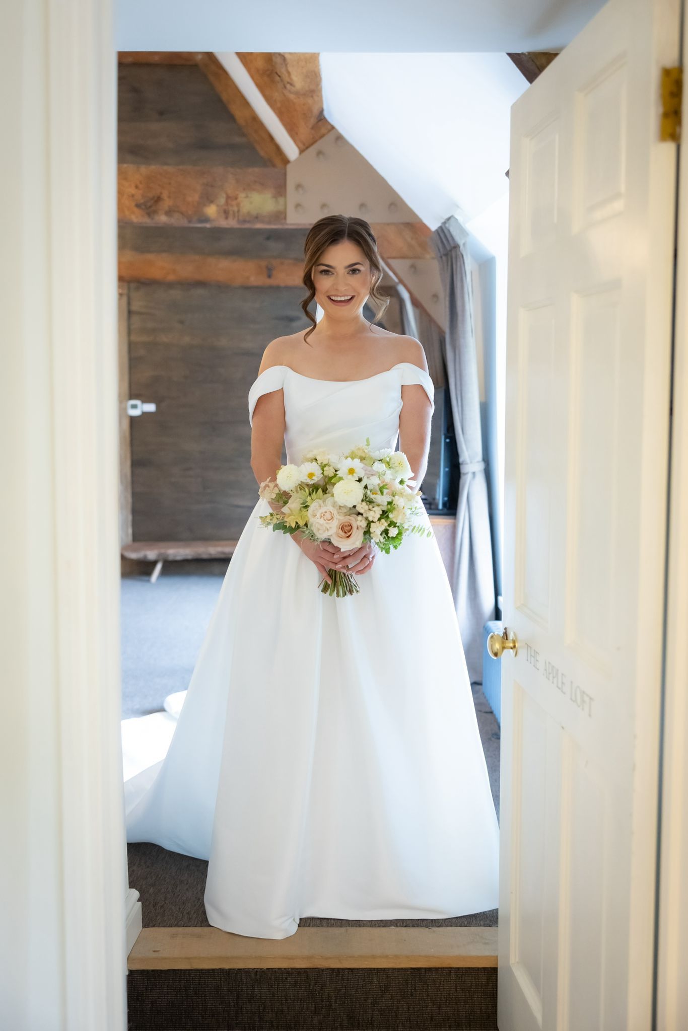 Bride at Tythe Barn Launton