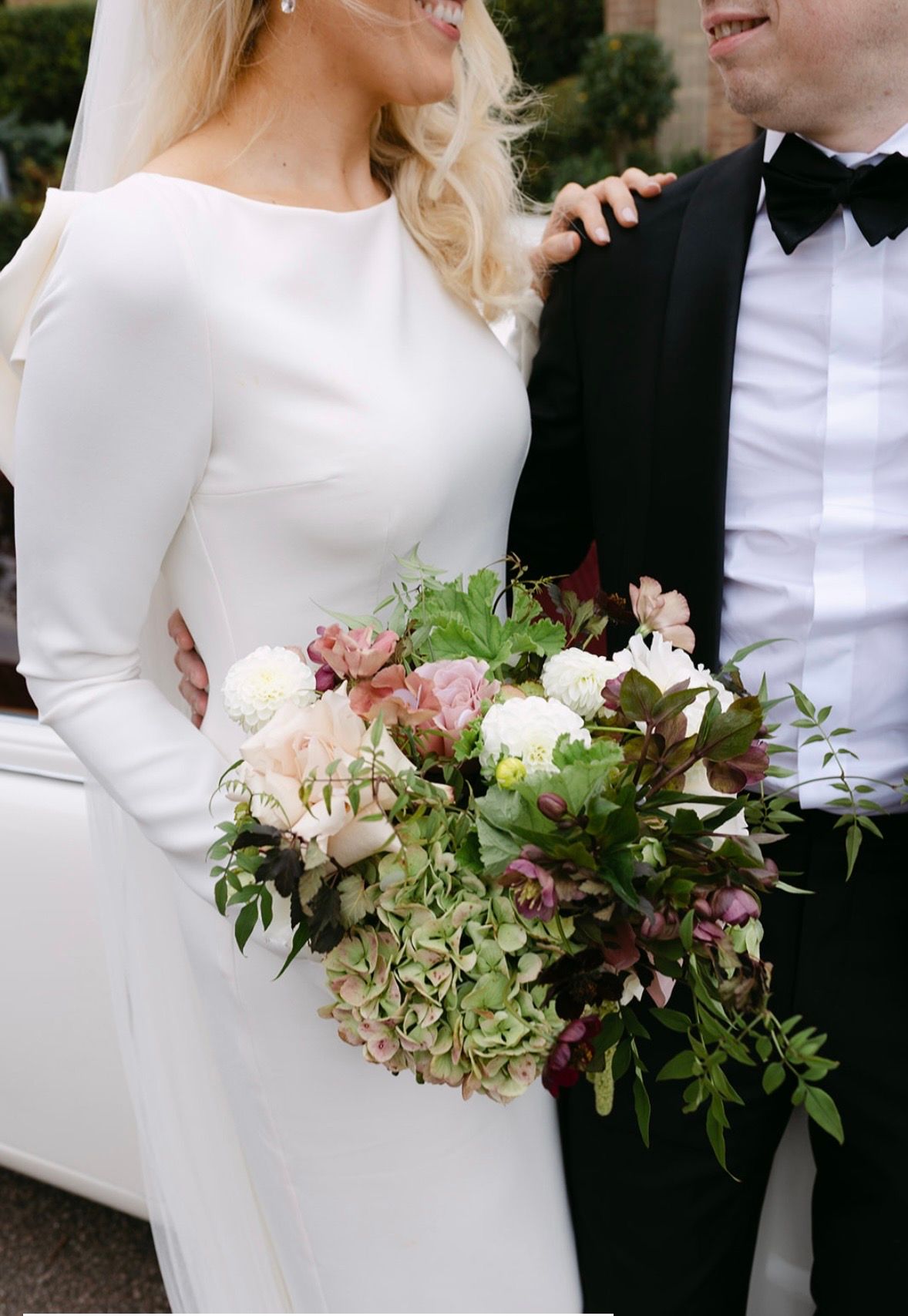 Elegant bridal bouquet by Papaver Studio, Buckinghamshire Wedding Florist