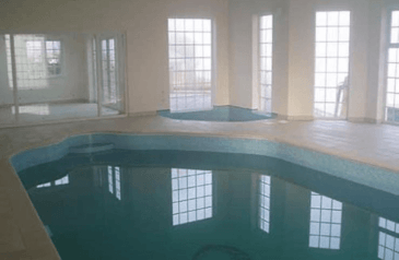 swimming-pool