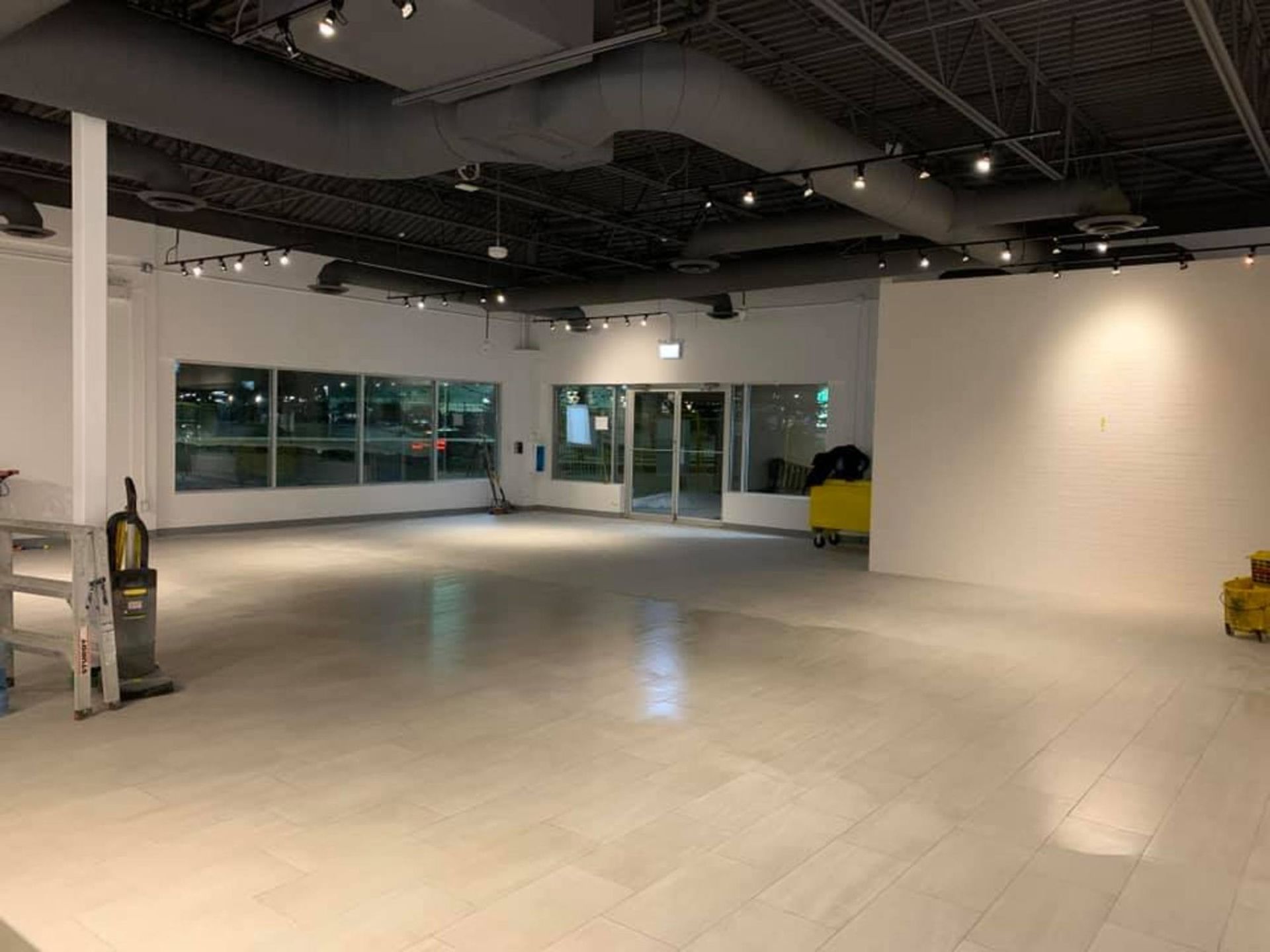 Commercial post-construction cleanup of tiled retail showroom in Calgary