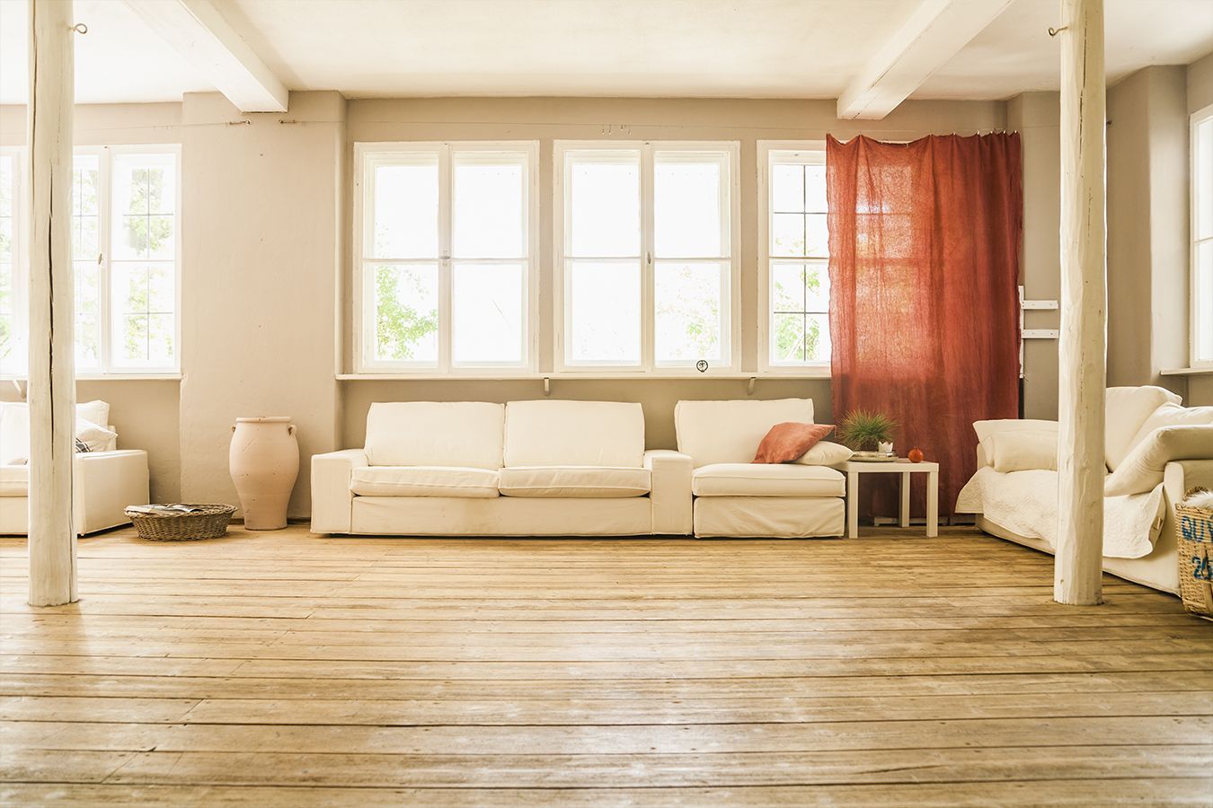 pavimento in legno sala