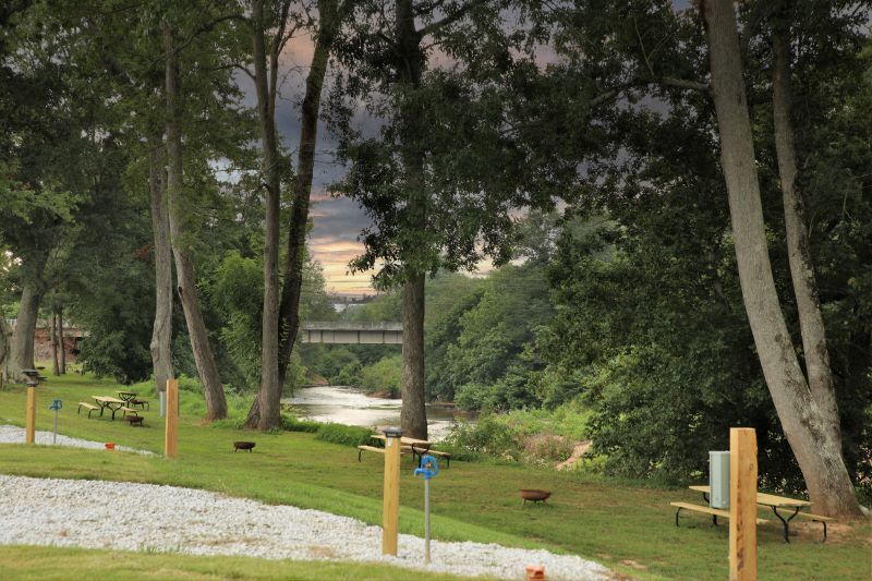 Tallapoosa River RV and Outdoor