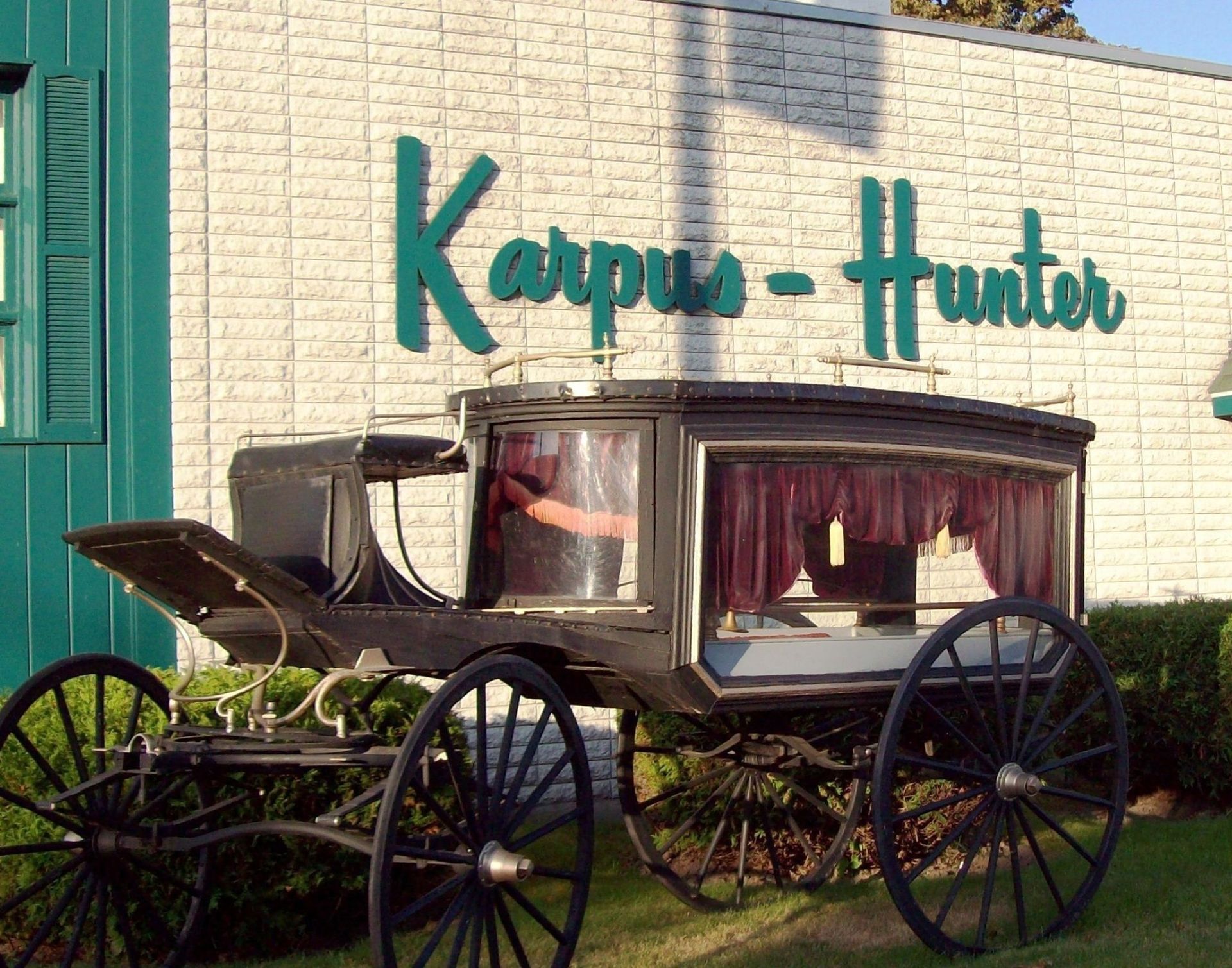 Our Location | A.E. Ross Funeral Home Inc.