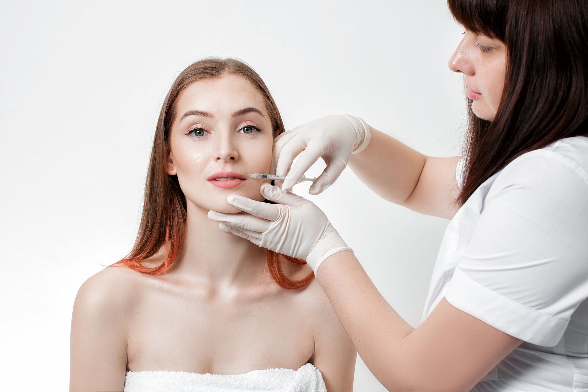 Expert from Ponte Vedra Vein & Aesthetics applying Botox injections to a patient at our Jacksonville, FL clinic