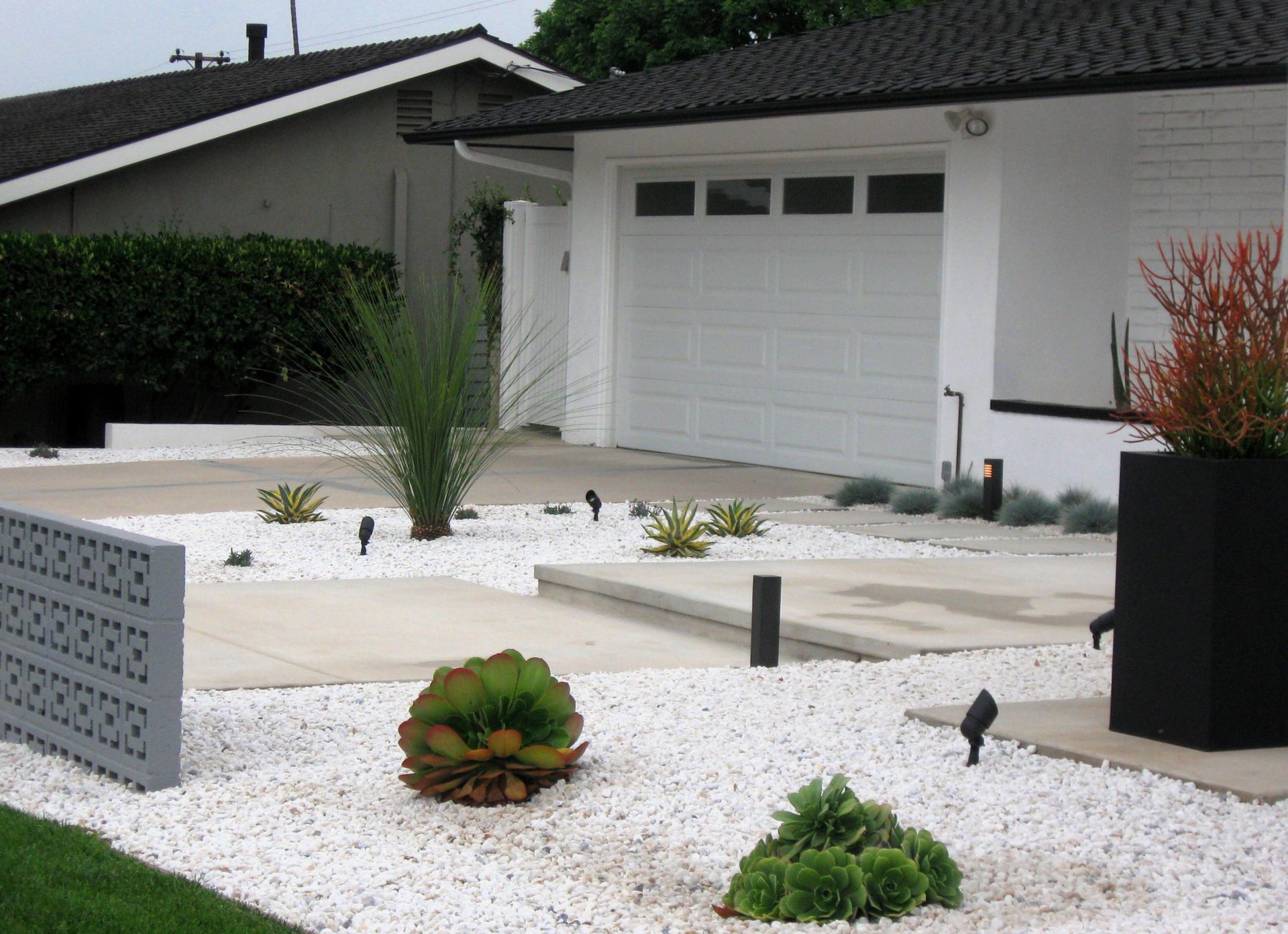 White Rocks In Landscaping White Rocks In Front Yard 36 Rock Garden Ideas And Tips On How To
