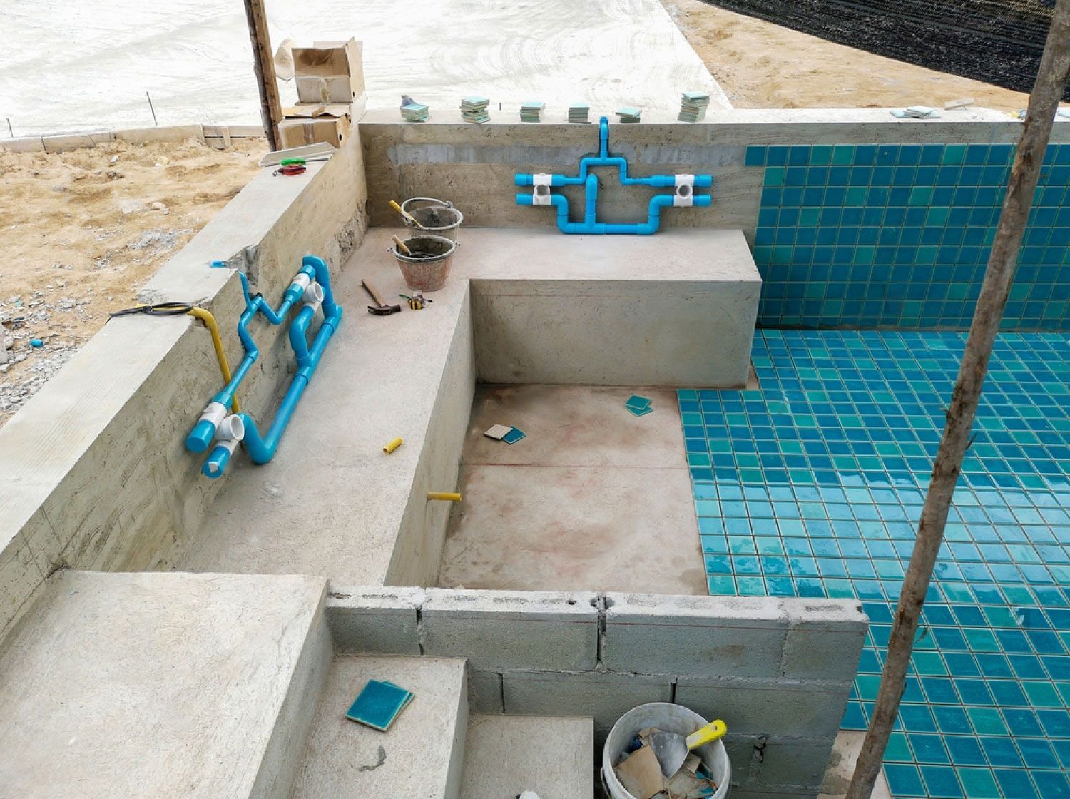 POOLS