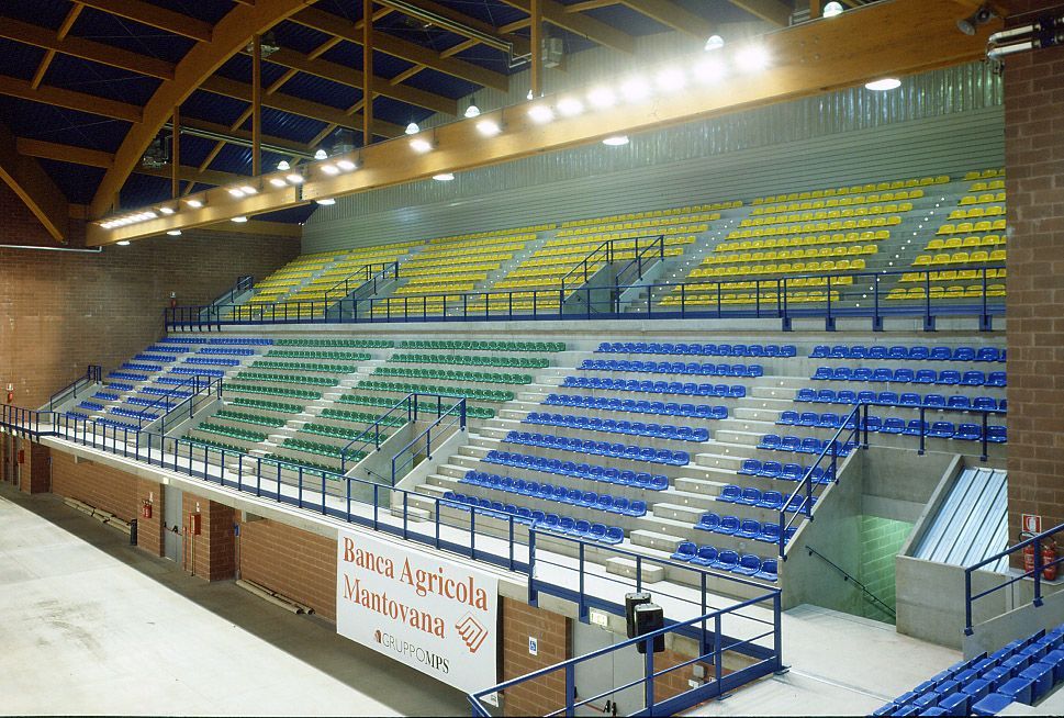 sedie per impianti sportivi e stadi produzione a Vicenza