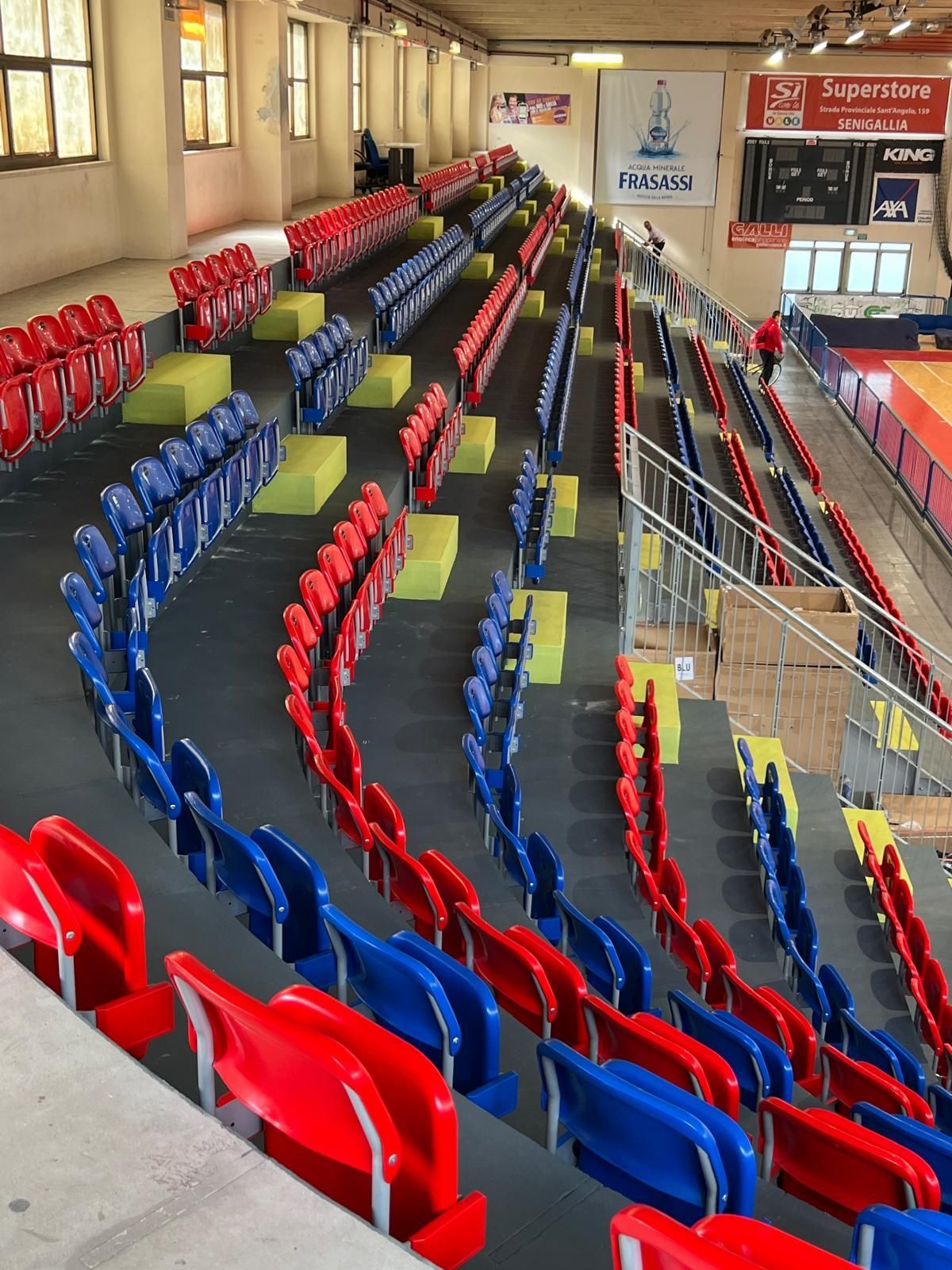 sedie per impianti sportivi e stadi produzione a Vicenza