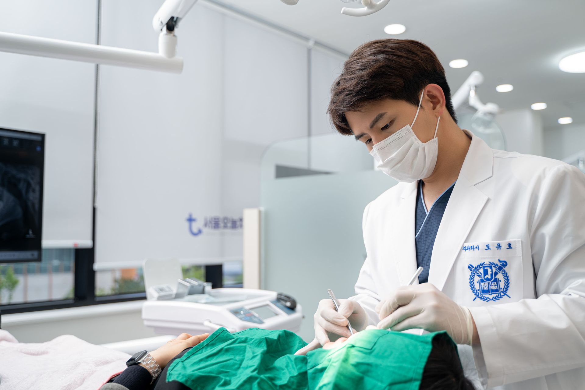 Seoul Today Dental EnglishSpeaking Dentist in Korea for Foreigners