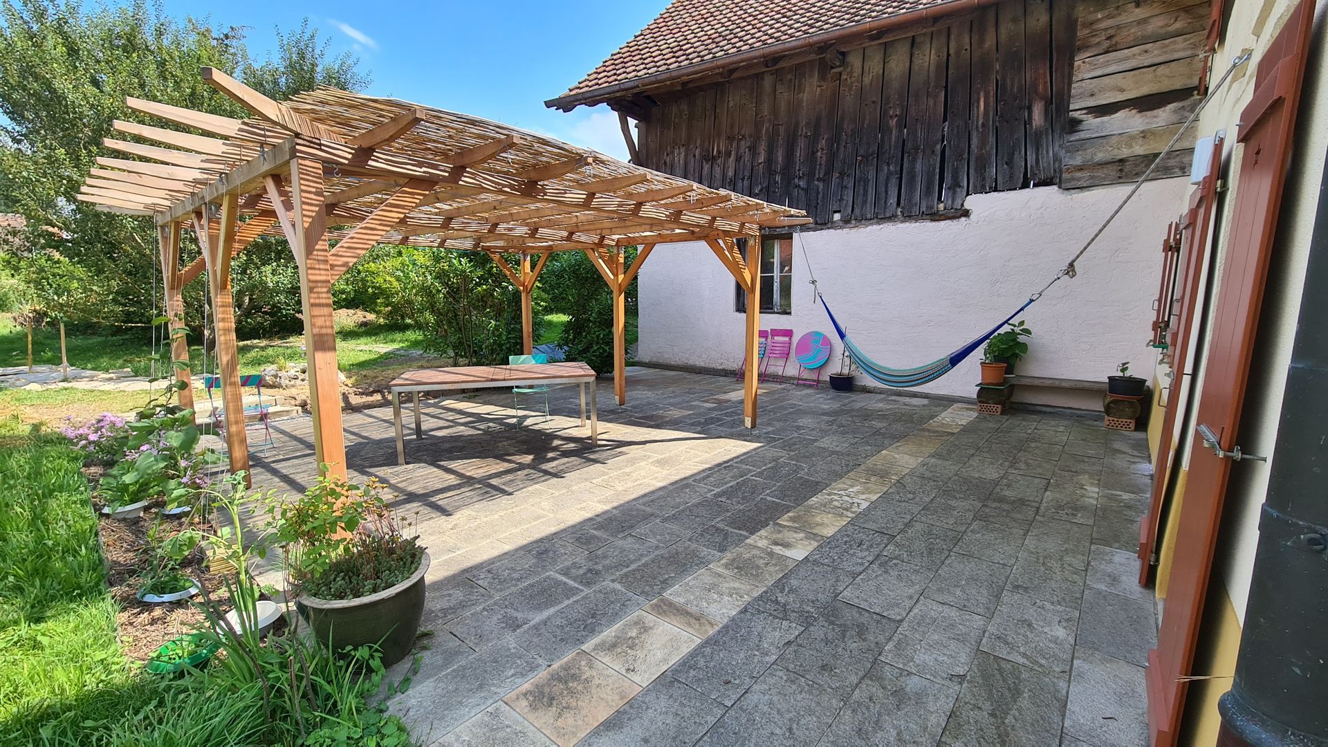 Terrasse avec pergola