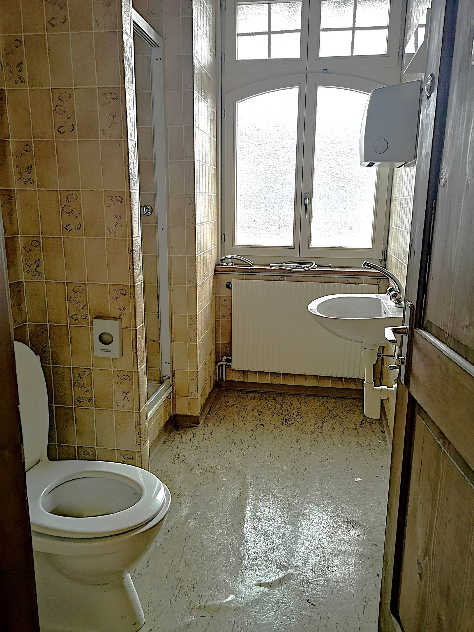 Salle de bain commune