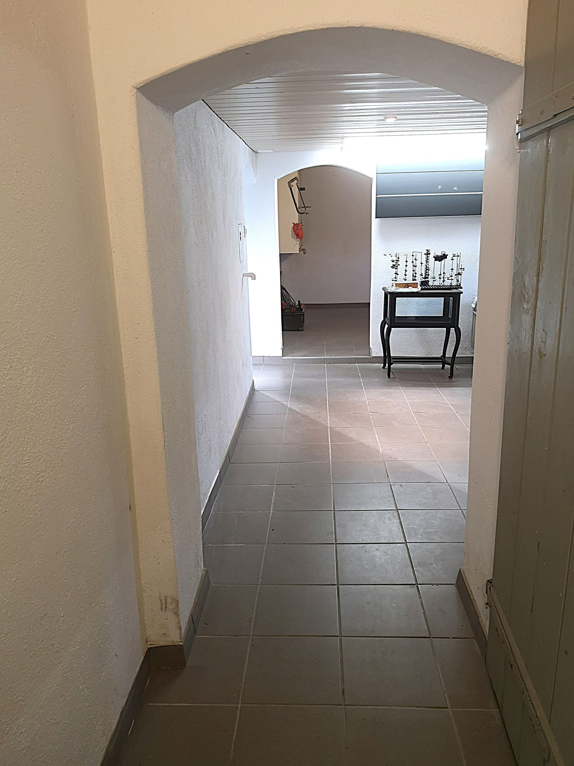 Accès depuis le garage ou l'intérieur de la maison