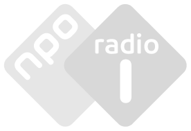 Op een witte achtergrond is een logo van npo radio 1 te zien