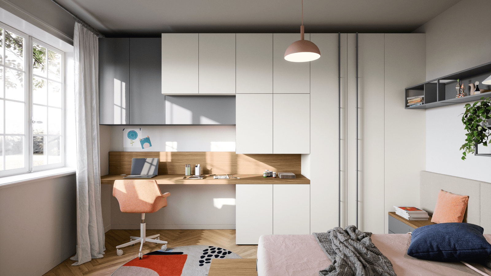 Piccola camera da letto moderna con scrivania, sedia arancione, armadietti bianchi, letto e lucernario.