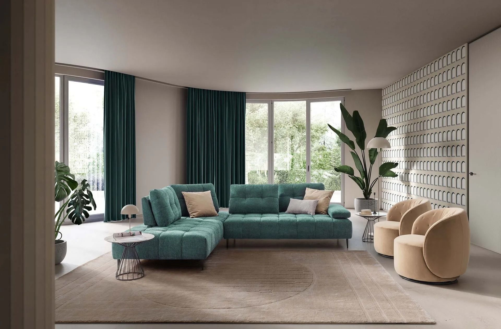 Soggiorno moderno con divano angolare color verde acqua, poltrone beige