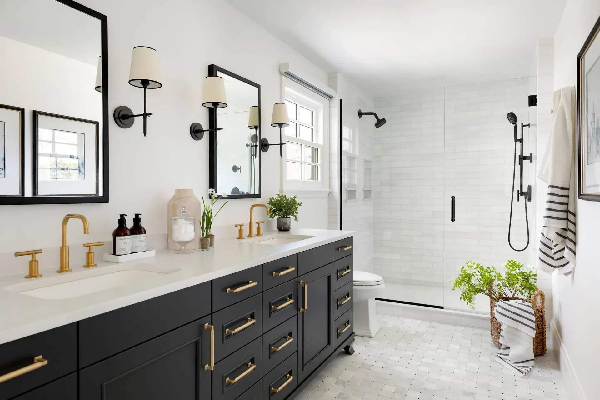 Bathroom remodeling contractor Knoxville TN — CraftMaster craftsmanship