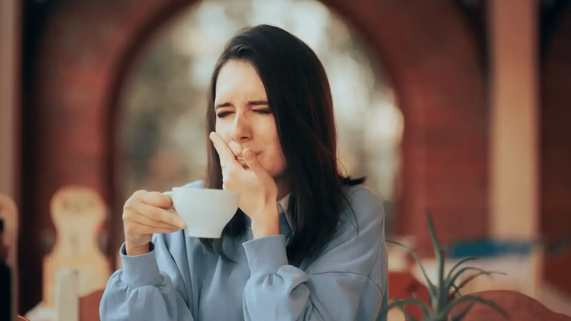 defeating tooth sensitivity with Duxton Dental