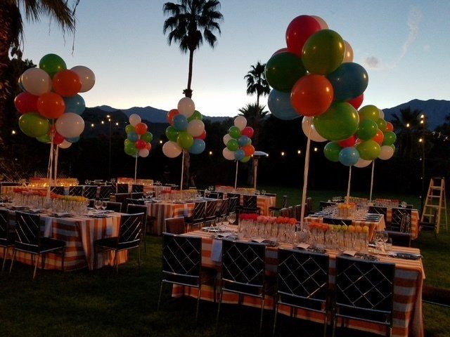 Balloons at outside event