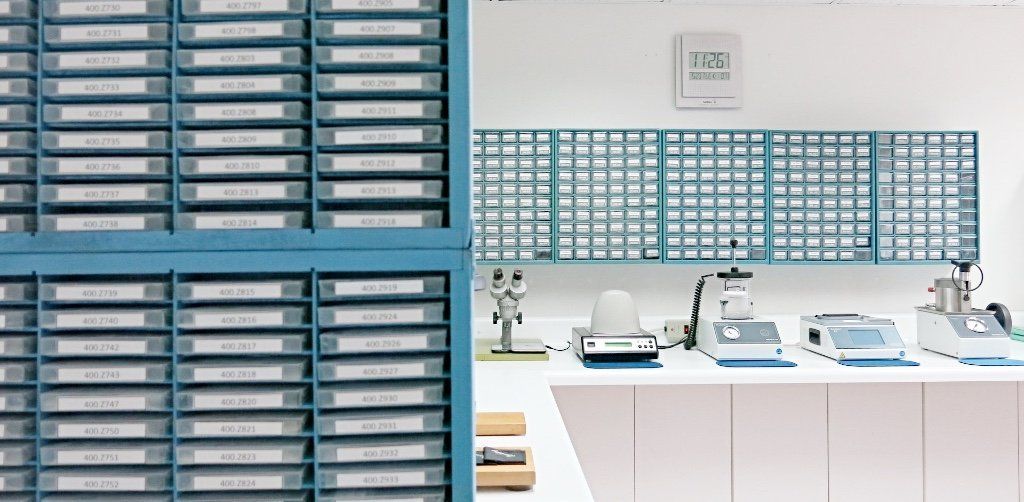 drawers with hundred of parts