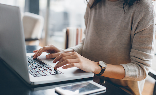 cara memilih web development jakarta