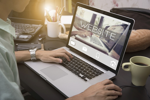 sederet kekurangan bikin website sendiri