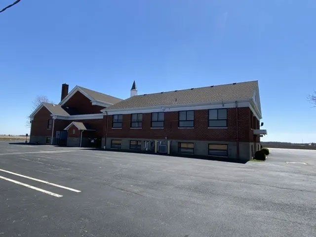 Commercial Establishment Back View — Galesburg, IL — Templeton Roofing Company