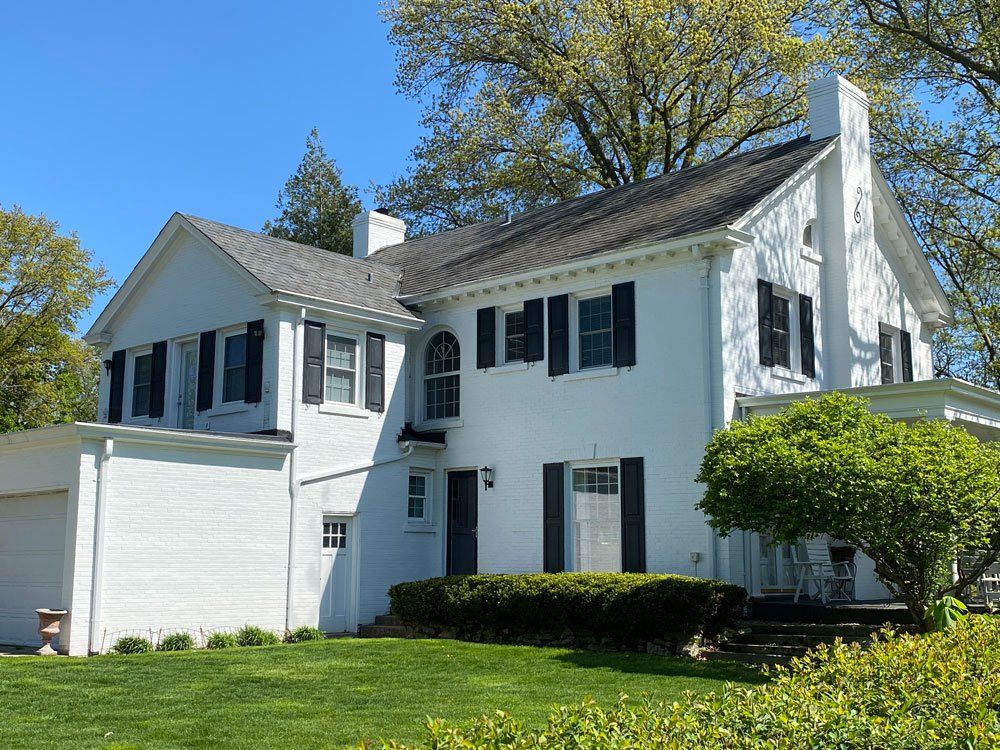 Big White House — Galesburg, IL — Templeton Roofing Company