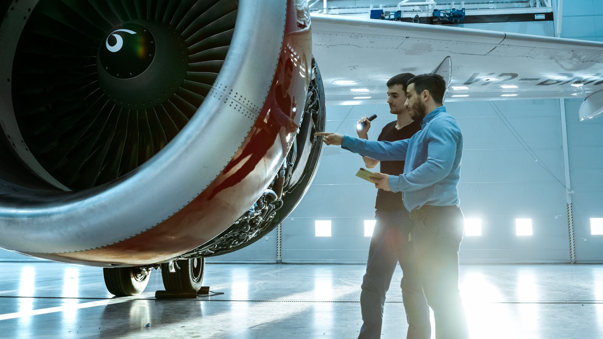 Hangar Aircraft Maintenance Engineer