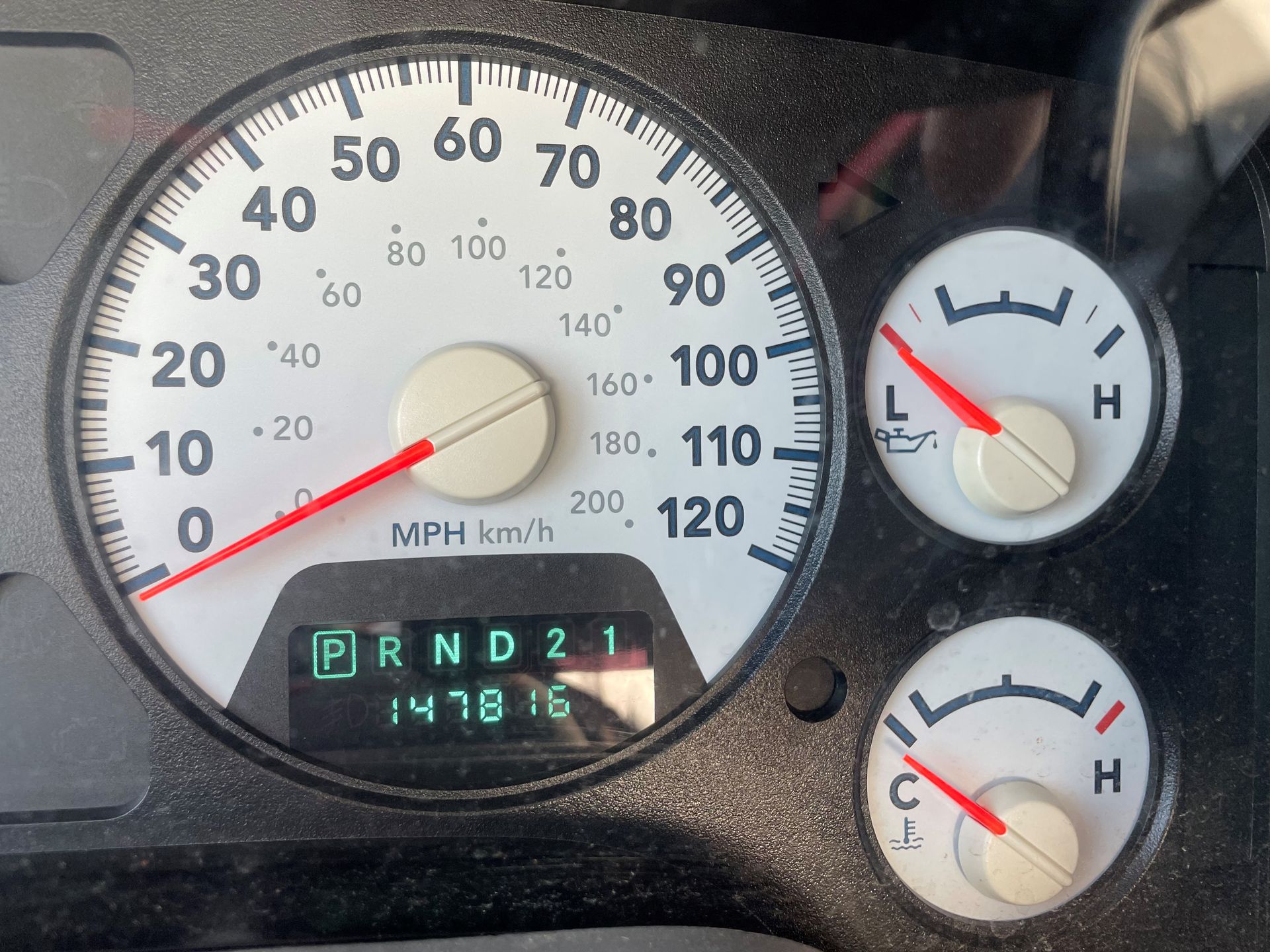 2008 Dodge Ram 1500 Pickup ST - Photo 6
