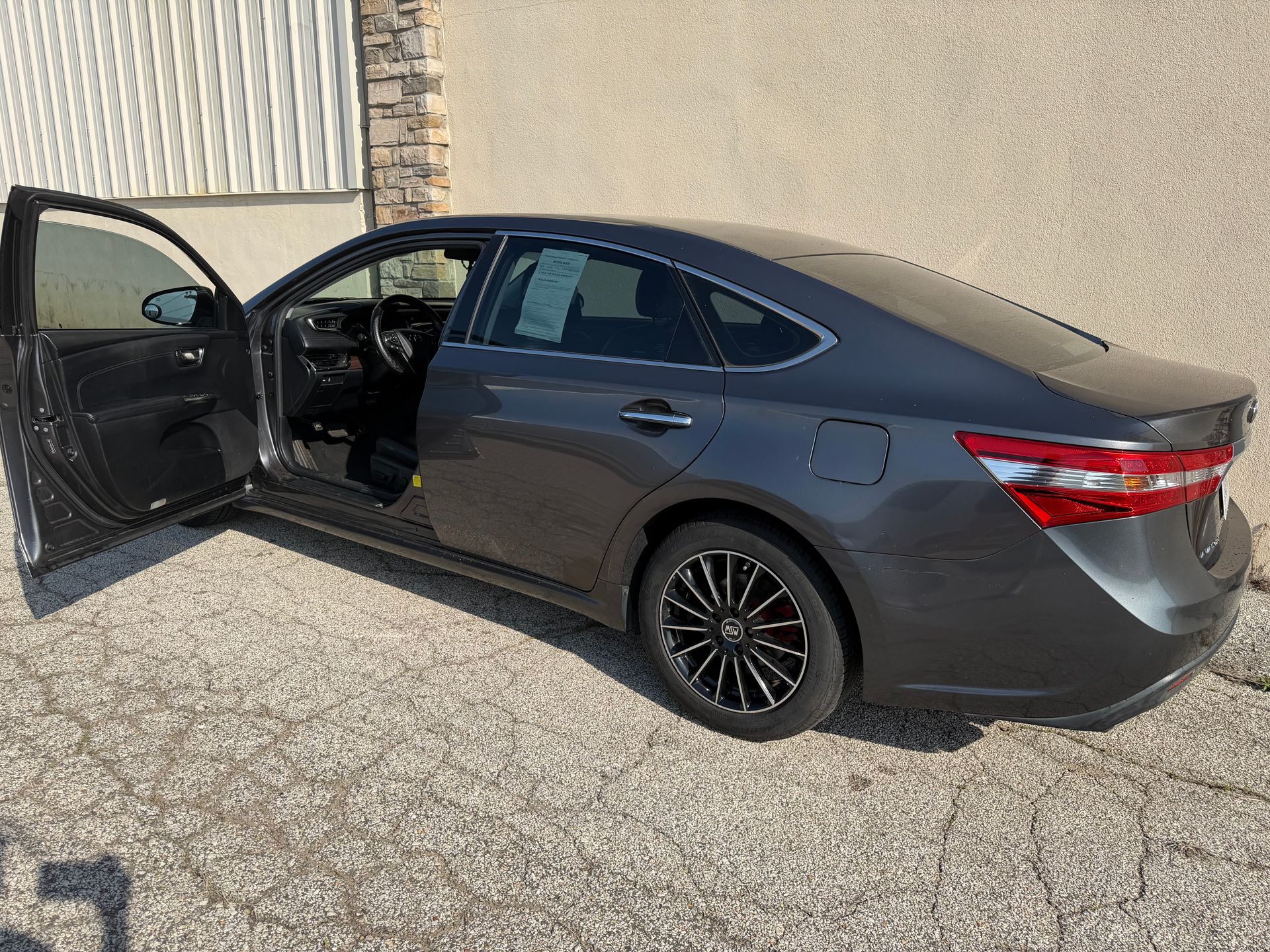 2018 Toyota Avalon XLE