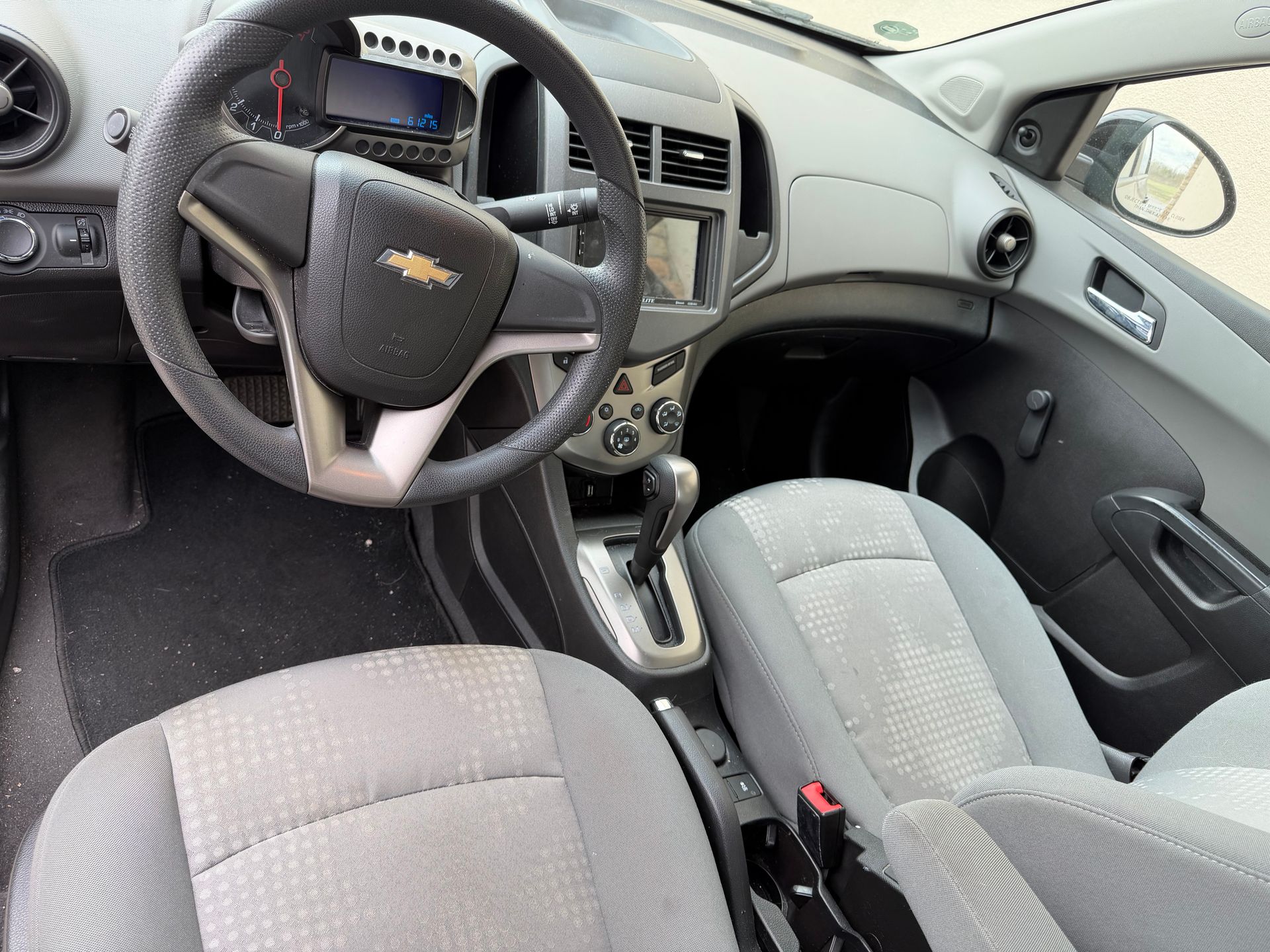 2012 Chevrolet Sonic 2LS - Photo 12