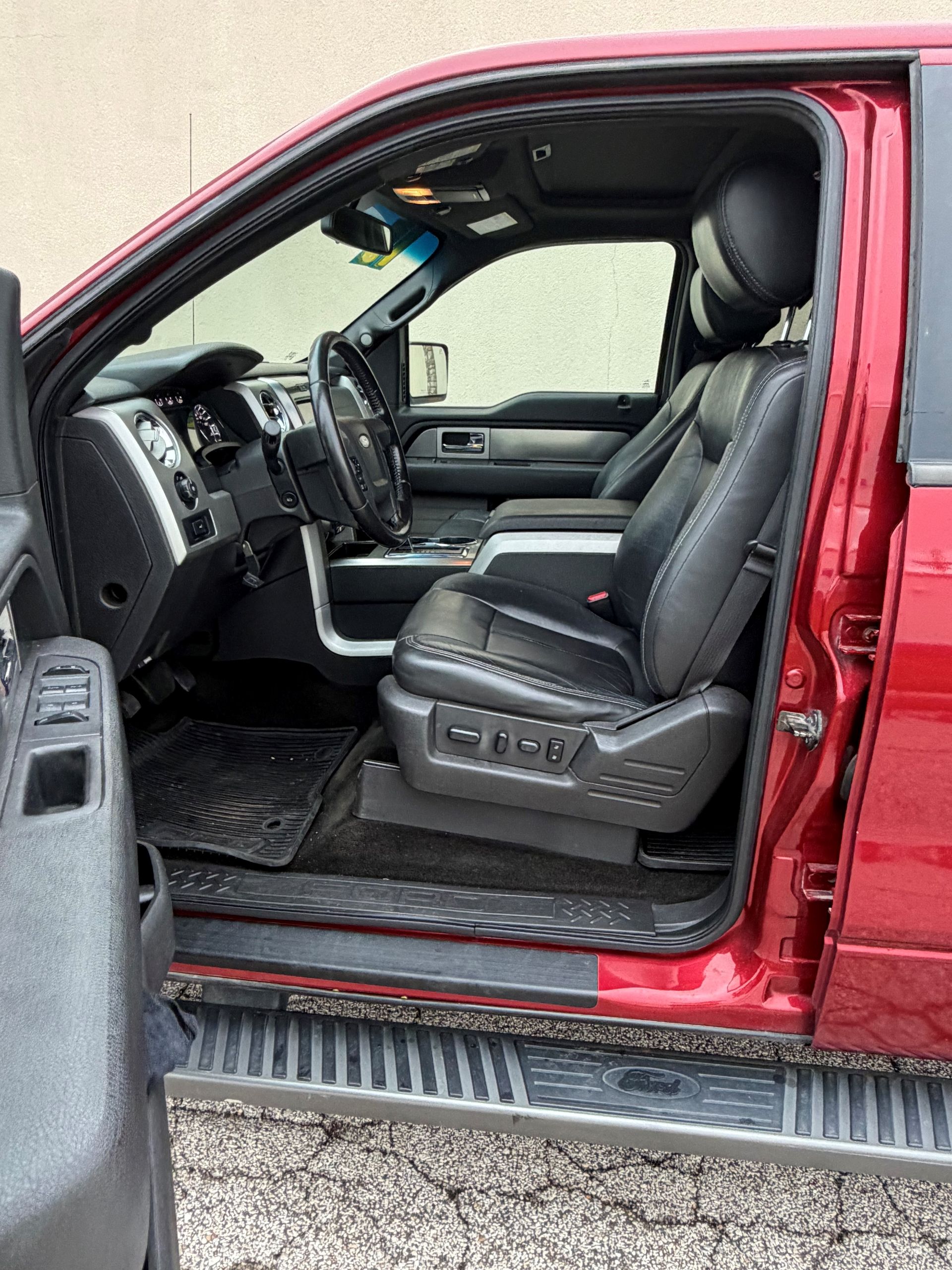 2013 Ford F-150 FX4 - Photo 6