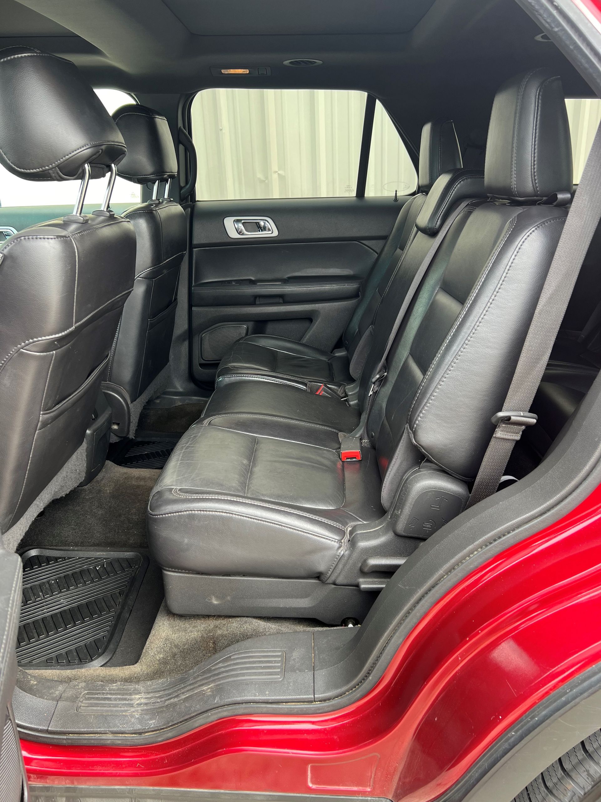 2013 Ford Explorer XLT - Photo 11