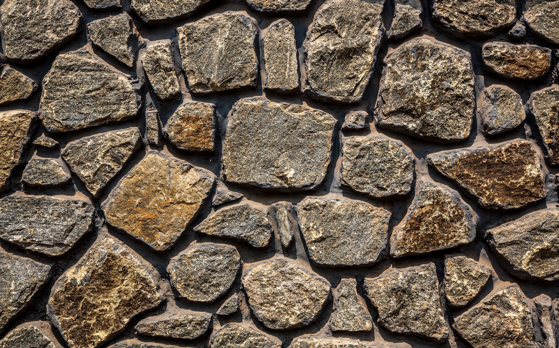 Boulder Walls in Edwardsburg, MI | Law's Tru Stone, LLC Boulder Retaining Walls in Edwardsburg, MI | Law's Tru Stone, LLC