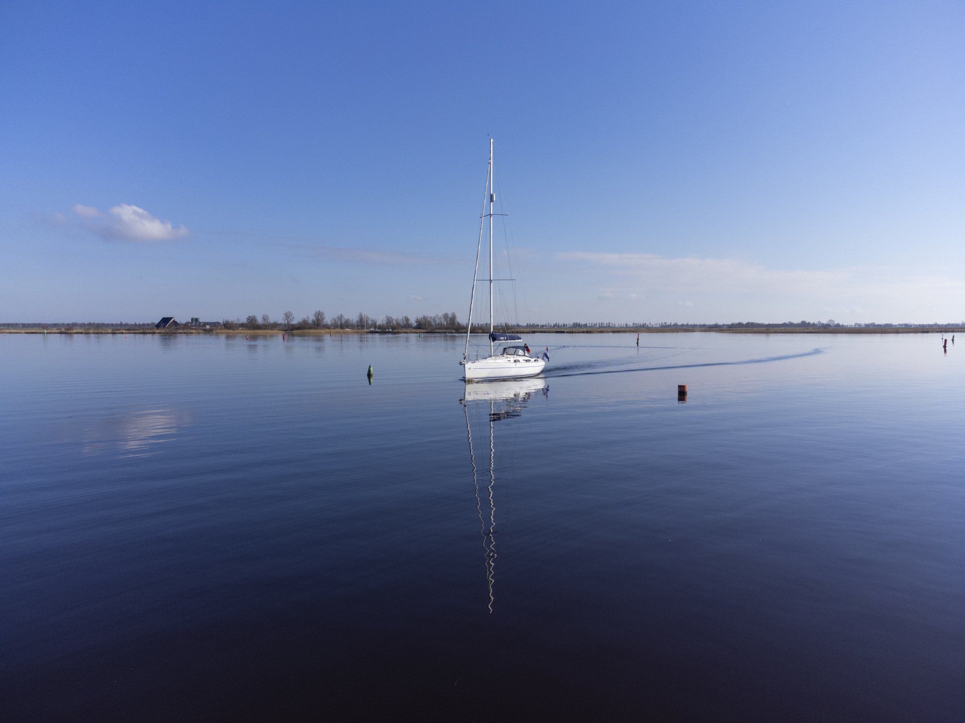 Kajuitzeiljacht Gloria (Harmony 38) met schipper van Gloria Sailing in Langweer