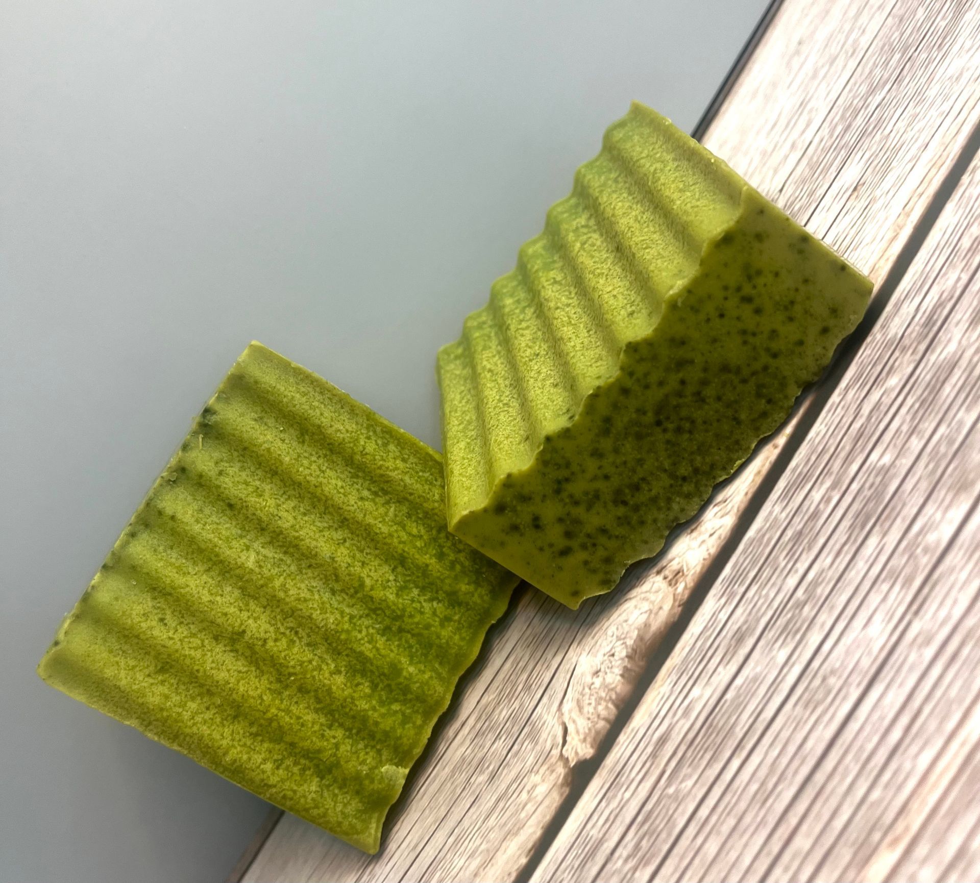 Neem French Bar