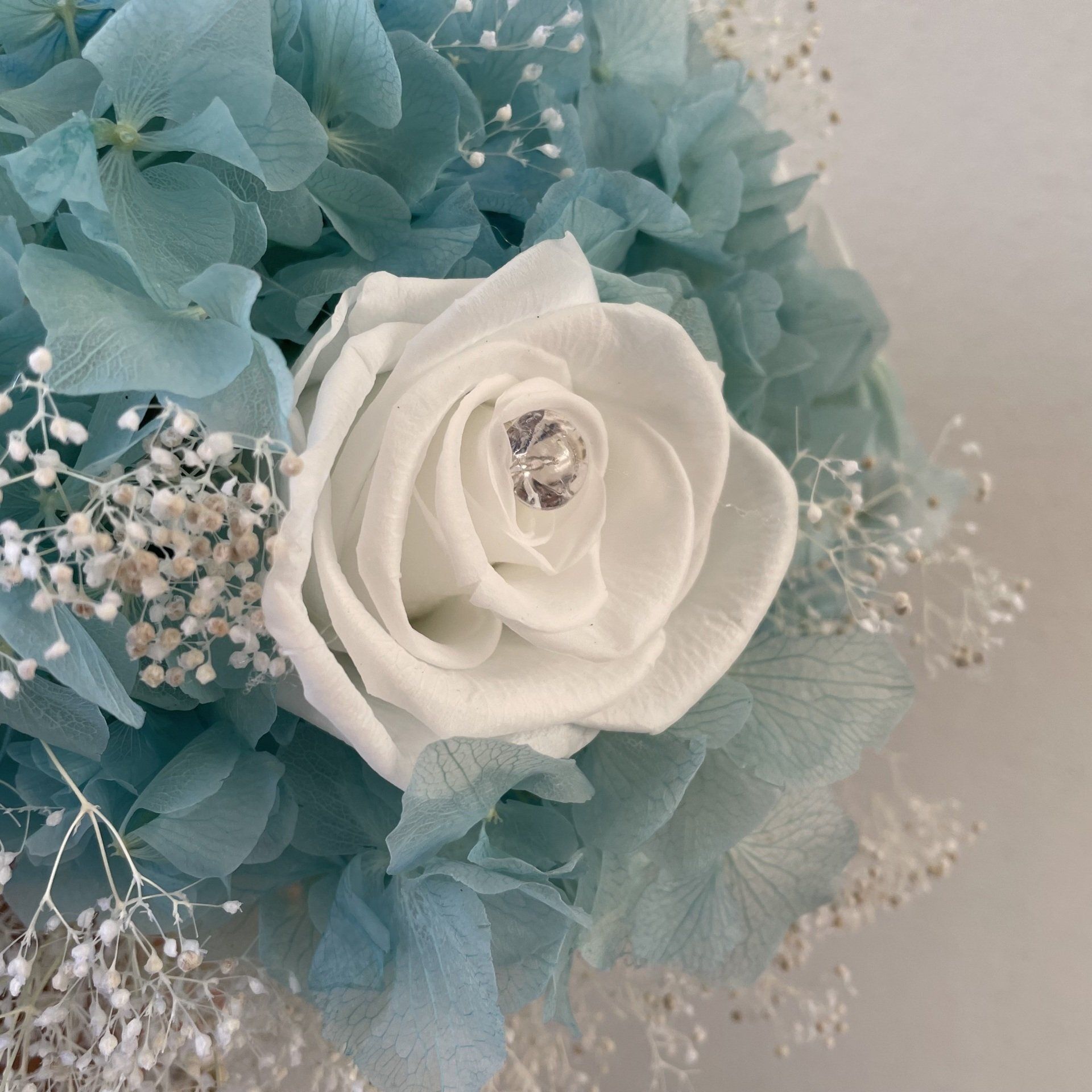 Bouquet da sposa con rose eterne 