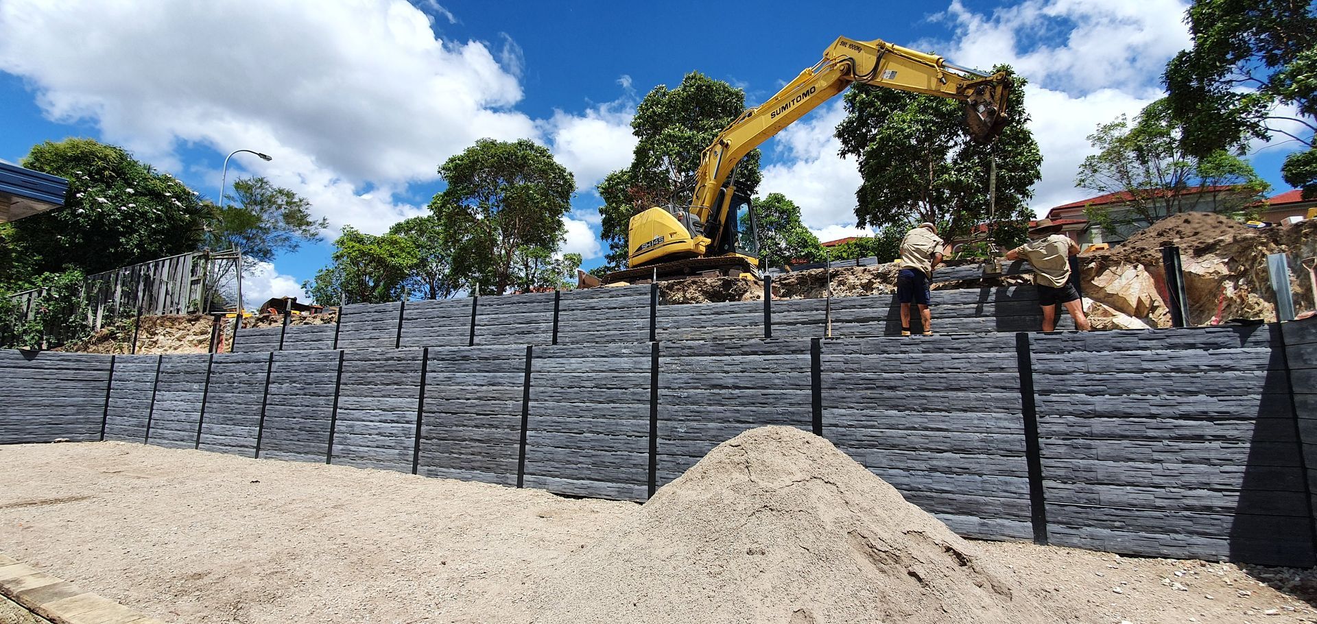 Residential Retaining Wall — Statham Group, Builders on the Gold Coast, QLD
