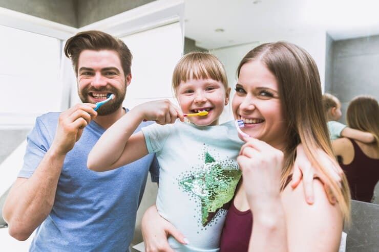 8 Ways a Family Dentist Can Help Improve Your Family's Oral Health