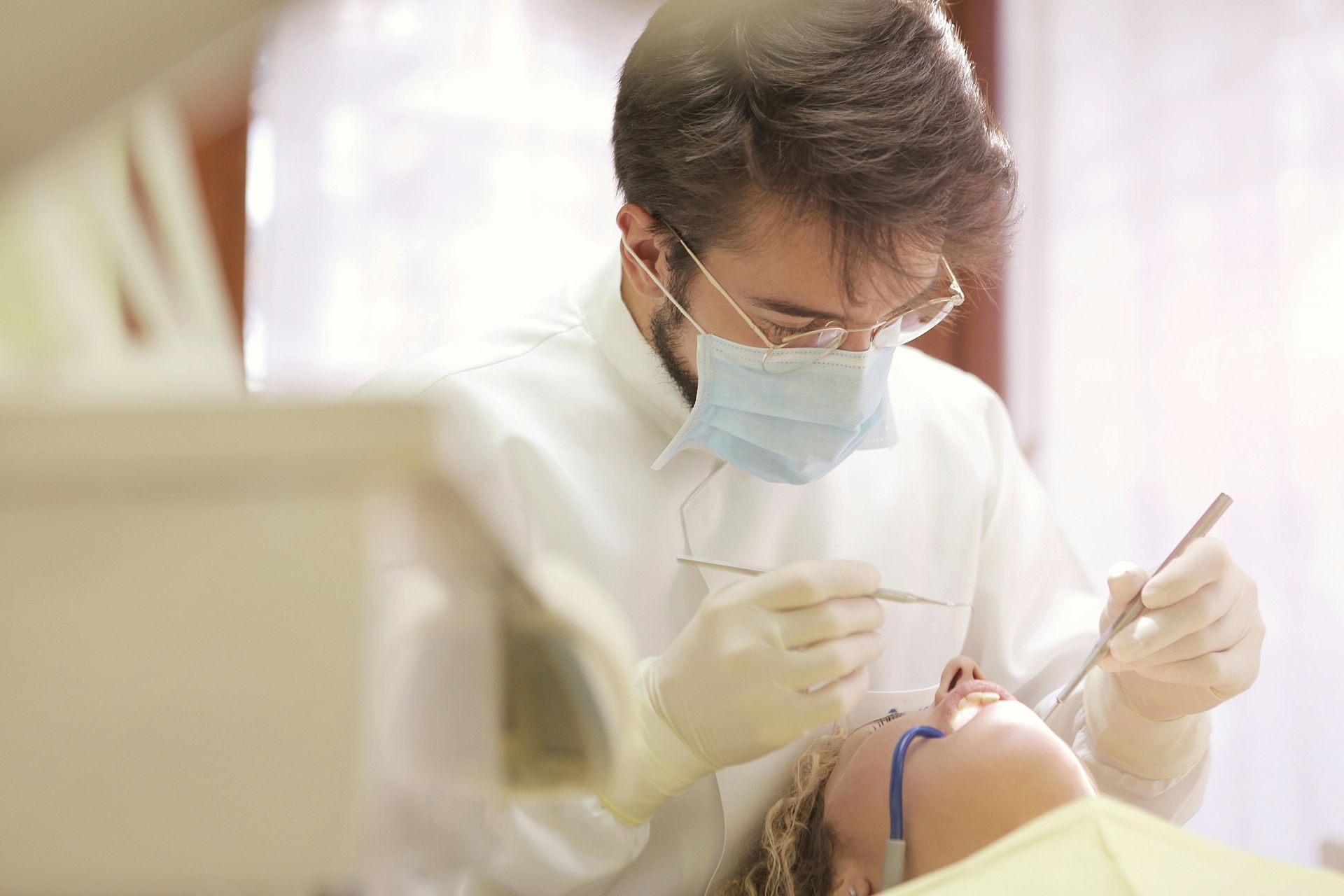 Maintain a Healthy Smile with Saturday Dentists