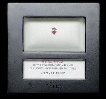 CERTIFIED ARGYLE Pear Diamond 0.44CT 4P FVPP VS2