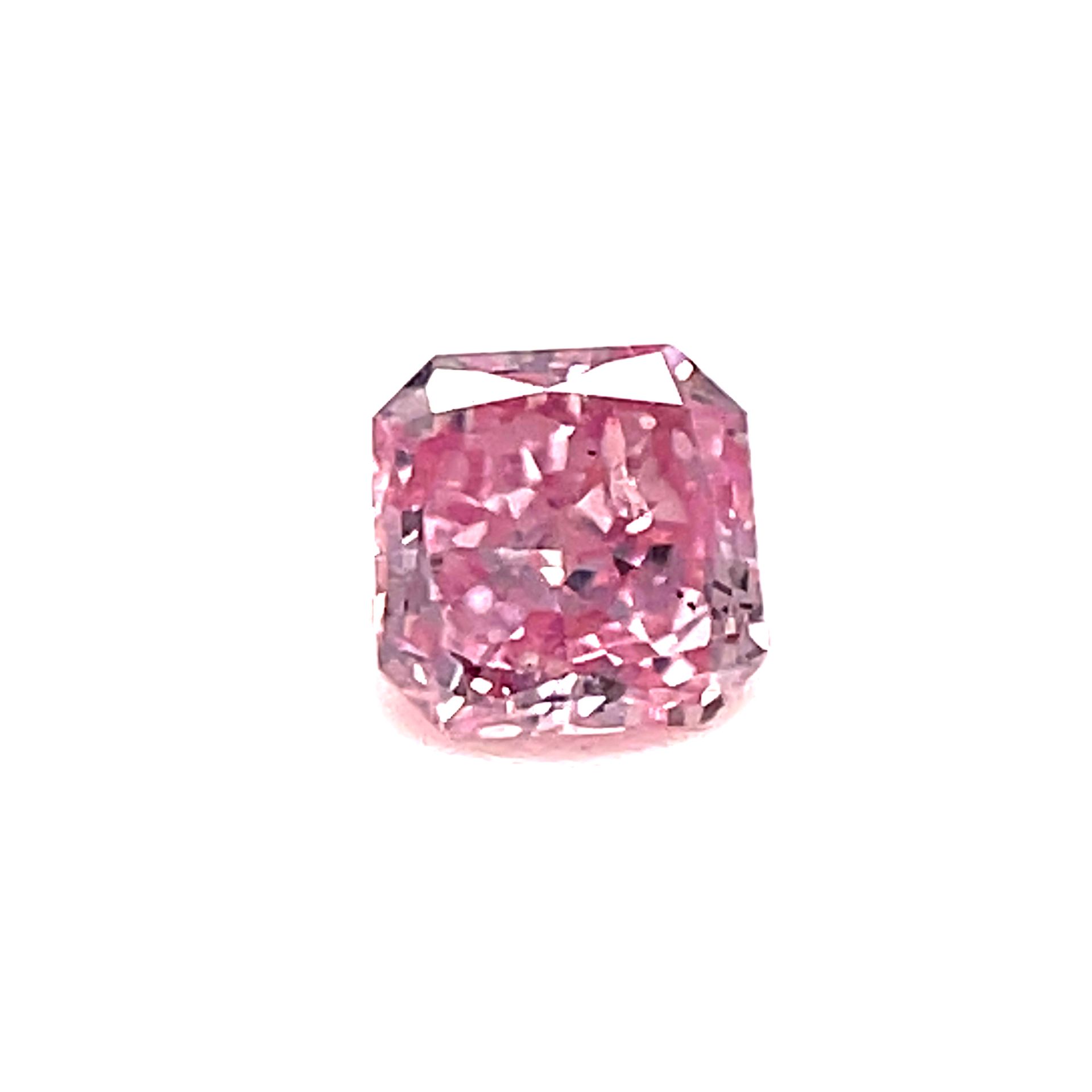 CERTIFIED ARGYLE Radiant Diamond 0.18ct 6P VS2
