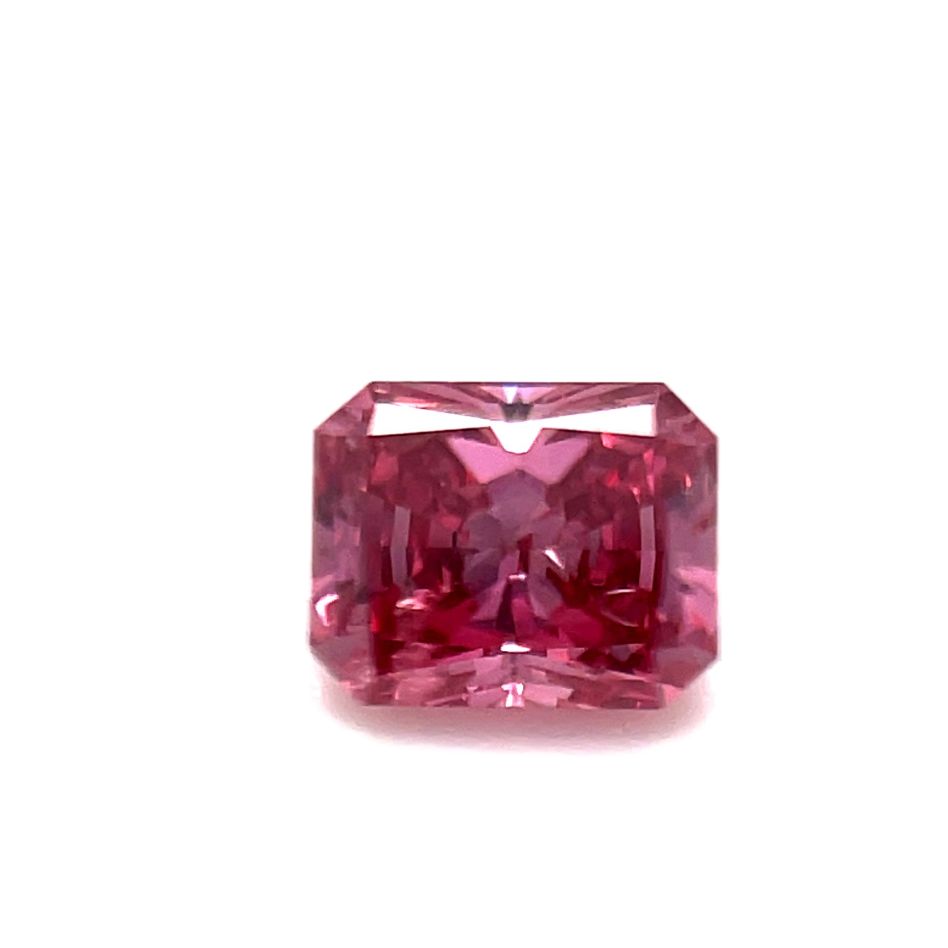 CERTIFIED ARGYLE RADIANT 0.50CT 2PP FVPP P1