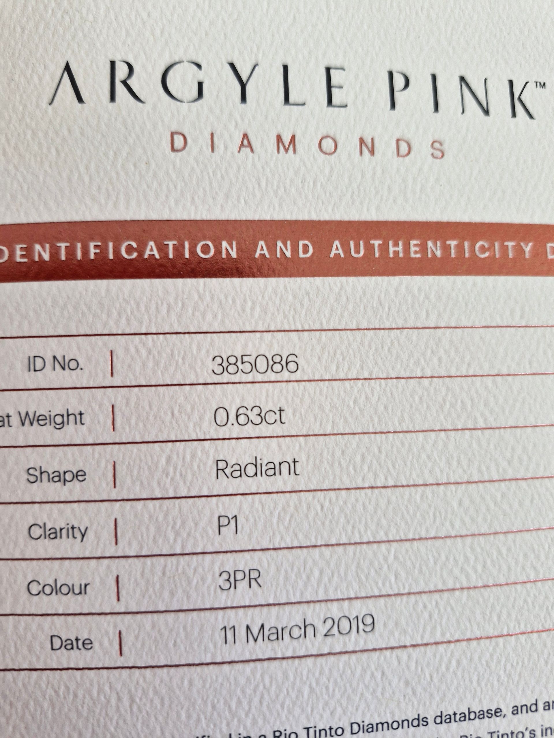 CERTIFIED ARGYLE Radiant Diamond 0.63ct 3PR P1