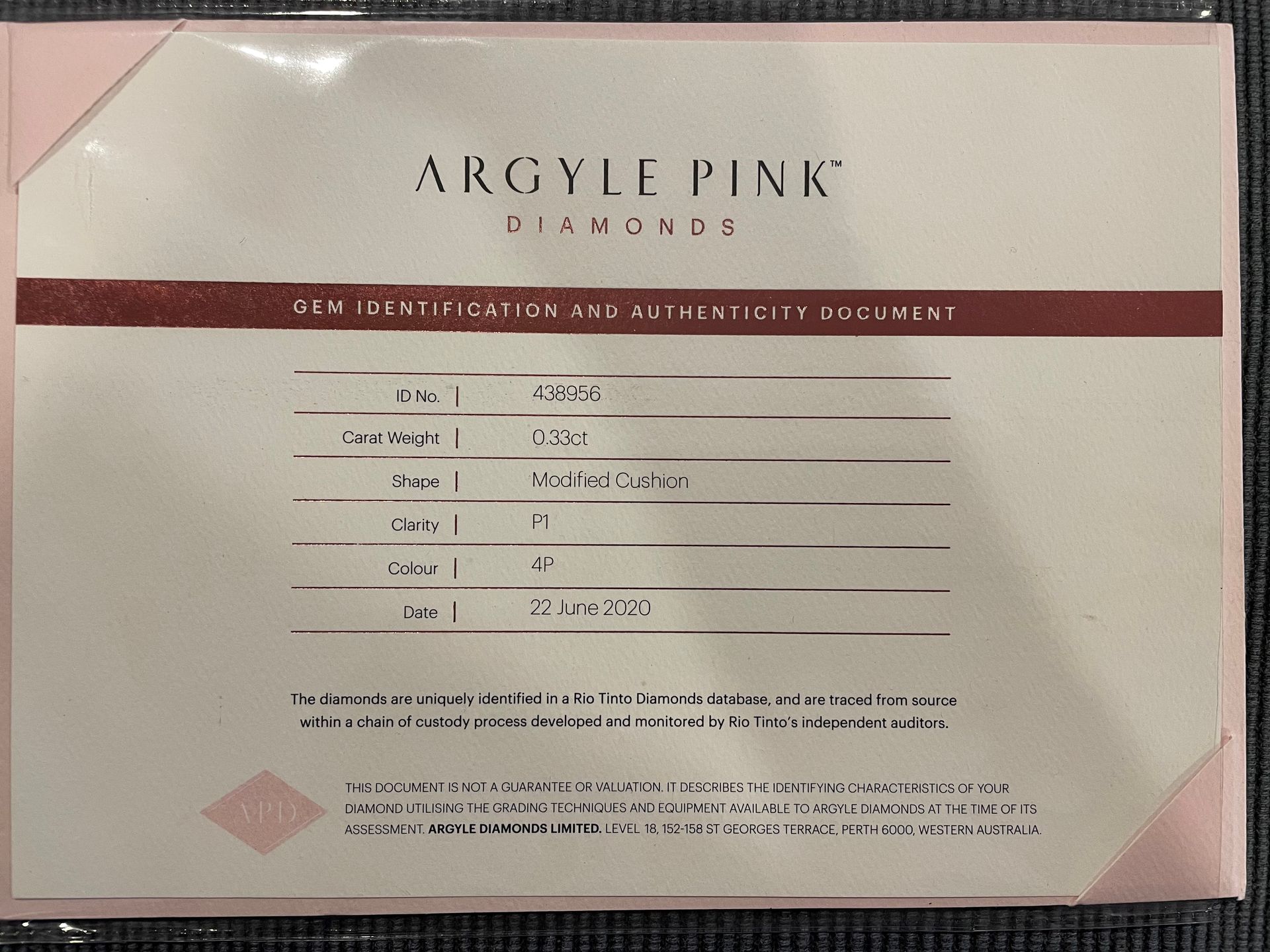 CERTIFIED ARGYLE Cushion Diamond 0.33ct 4P P1