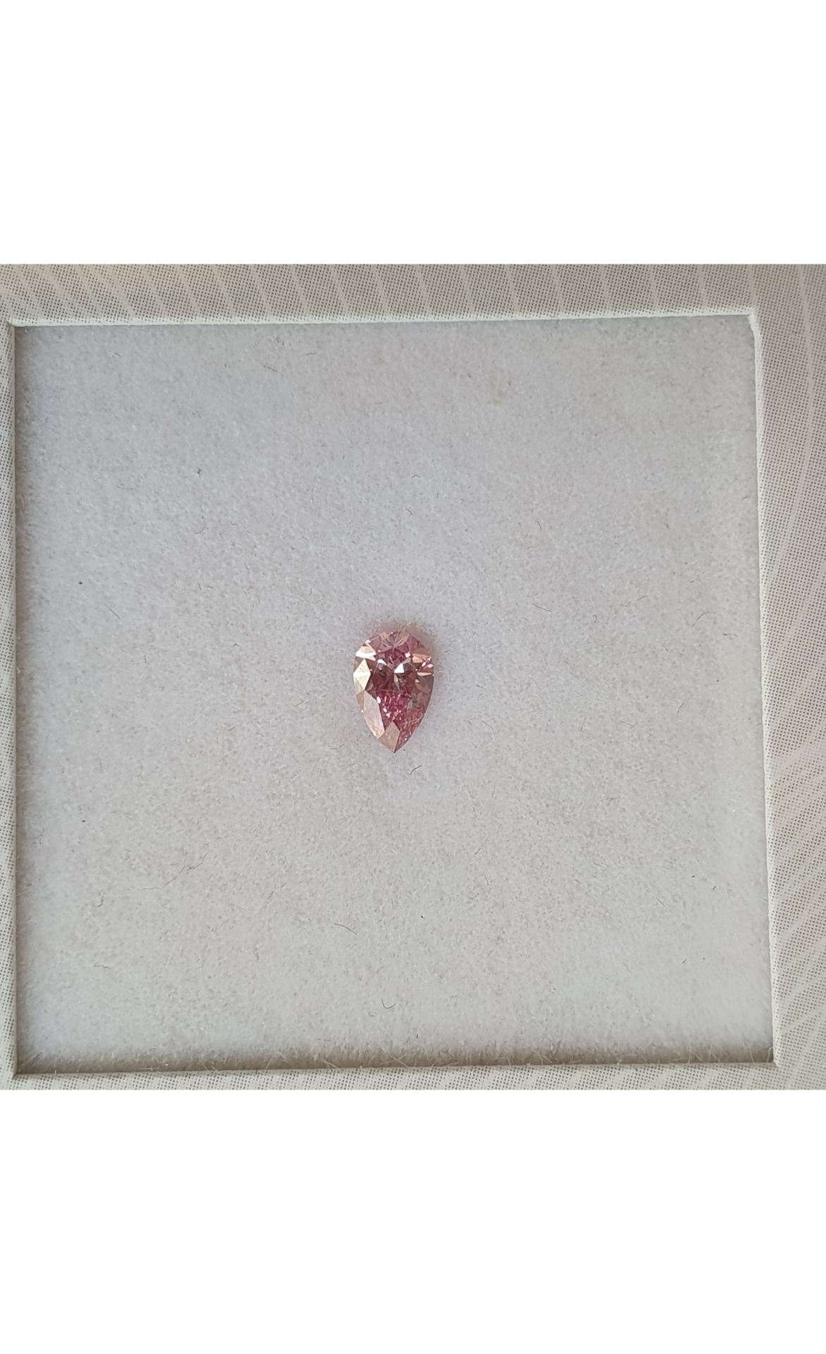 CERTIFIED ARGYLE Pear Diamond 0.23ct 4PP SI2