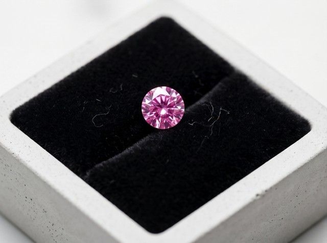 CERTIFIED ARGYLE Round Diamond 0.22ct 4PR SI2