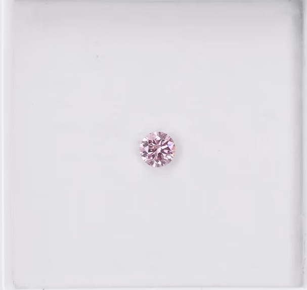 CERTIFIED ARGYLE Round Diamond 0.18ct 5P VS2