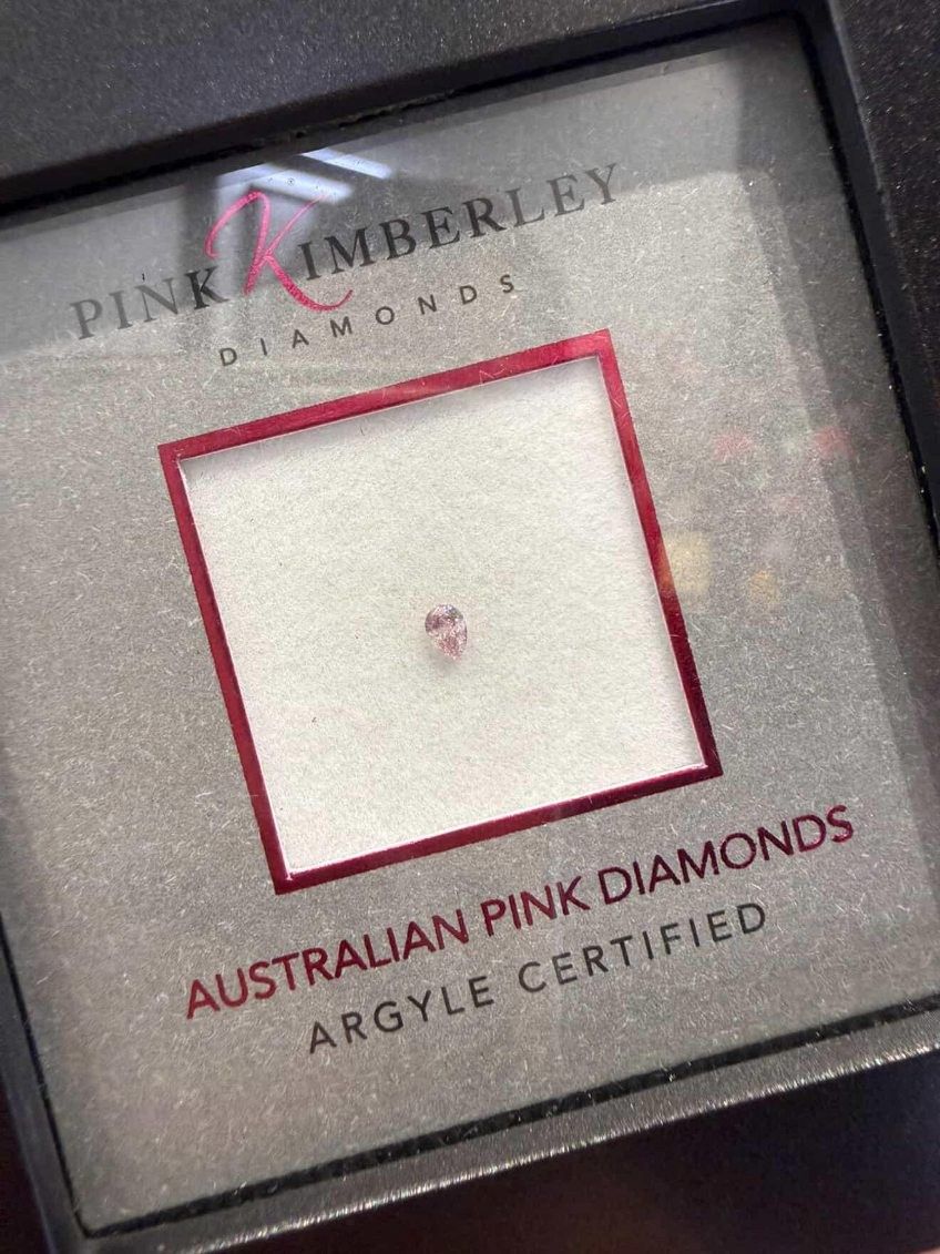 ORIGIN ARGYLE Pear Diamond 0.11ct 6P SIAV