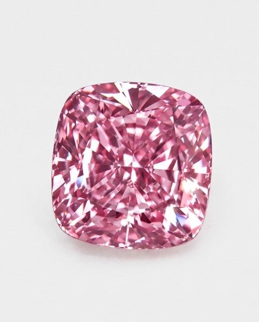 CERTIFIED ARGYLE Cushion Diamond 0.33ct 5PR VVS2